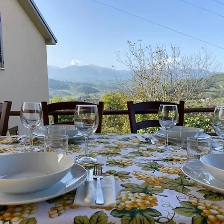 Casa Dei Tulipani * Smerillo